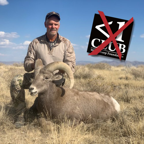 Jerry Evans with his California bighorn
