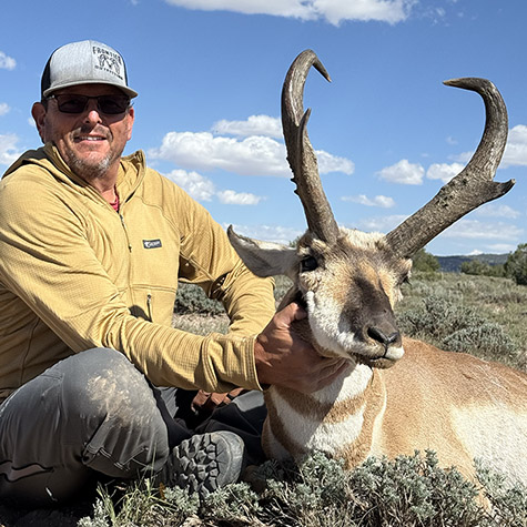 Hunter with a New Mexico pronghorn